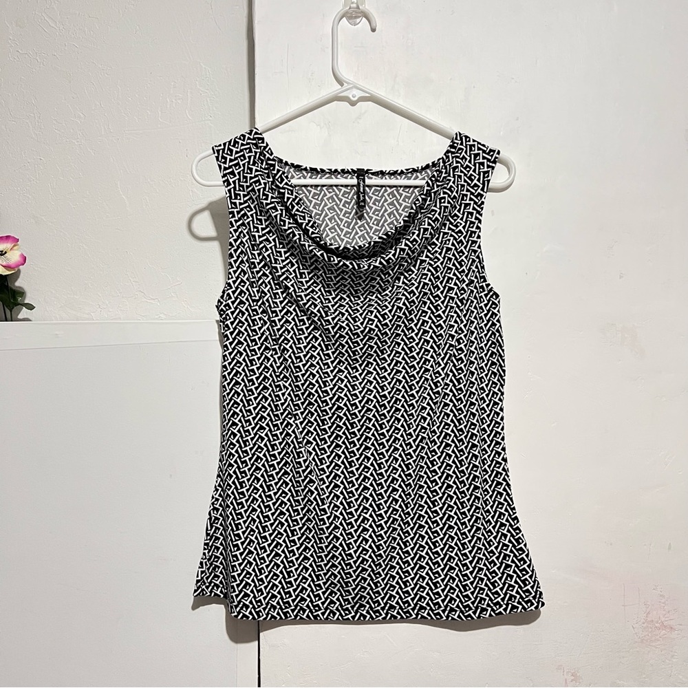 Forever Jade tank top great condition: Box 007: